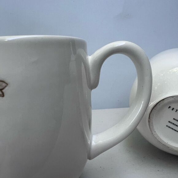 Vintage Pottery Barn BEE White China Tea Pot with mugs 8 oz - Picture 8 of 11